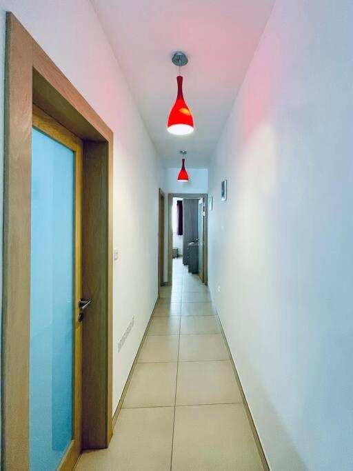 Stylish Modern Central Apartment 4 Paceville سانت جوليان المظهر الخارجي الصورة